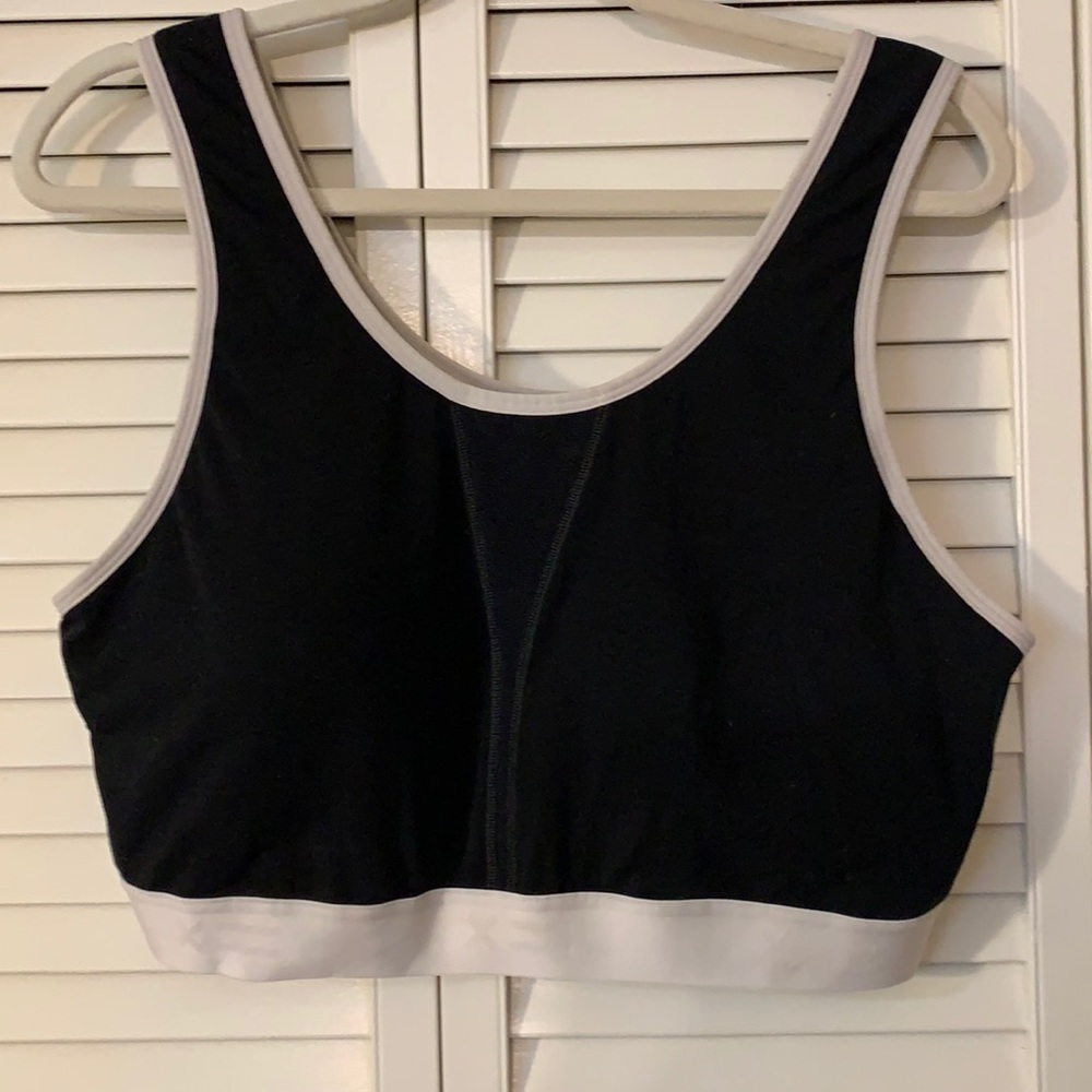 Black TOMBOY Sports Bra
